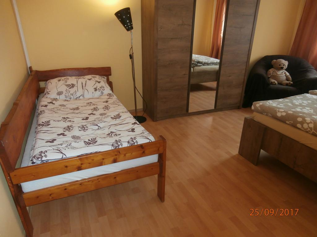 Apartman Aya Janov nad Nisou Buitenkant foto